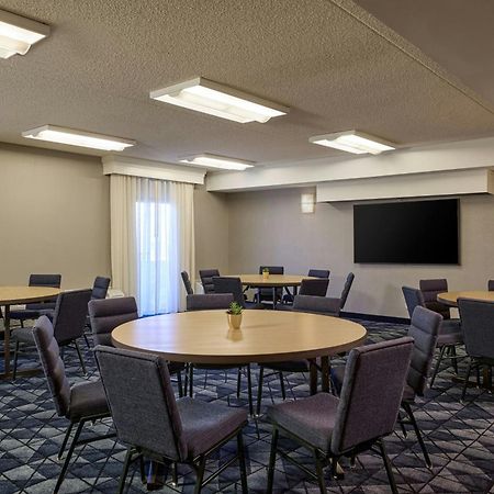 Courtyard By Marriott Phoenix North Екстериор снимка