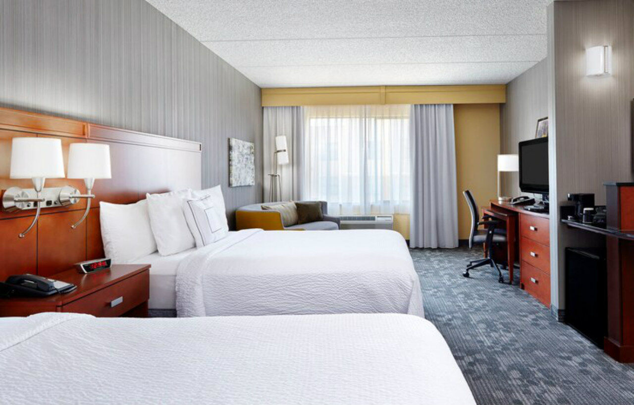 Courtyard By Marriott Phoenix North Екстериор снимка